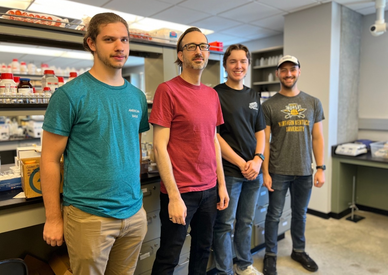 Undergraduate Research in STEM at NKU Decorative graphic reading "CINSAM Research Grants"