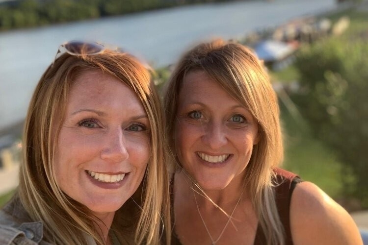 Niki Marengo and her friend Jessica Haag at the park