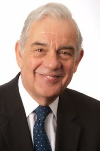 Headshot of Lou Manchise