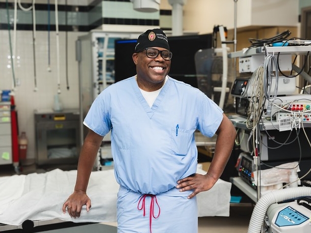 Larry Geismann standing with wife